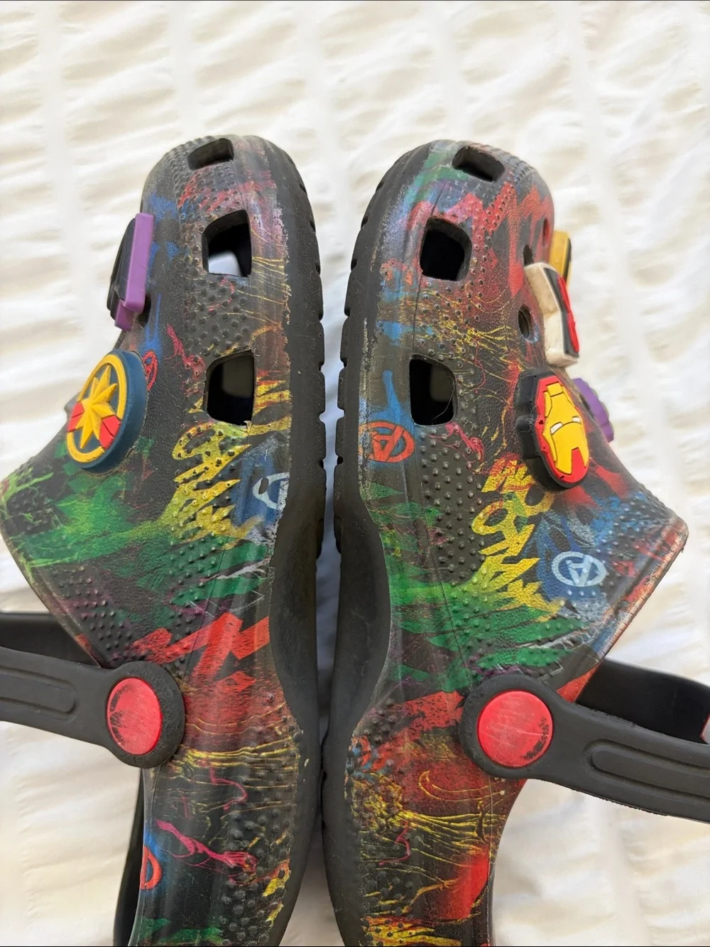 CROCS C 13 Avenger Multi-Color Marvel Clog Sandals. 8 Jibbitts and Logo Brand.